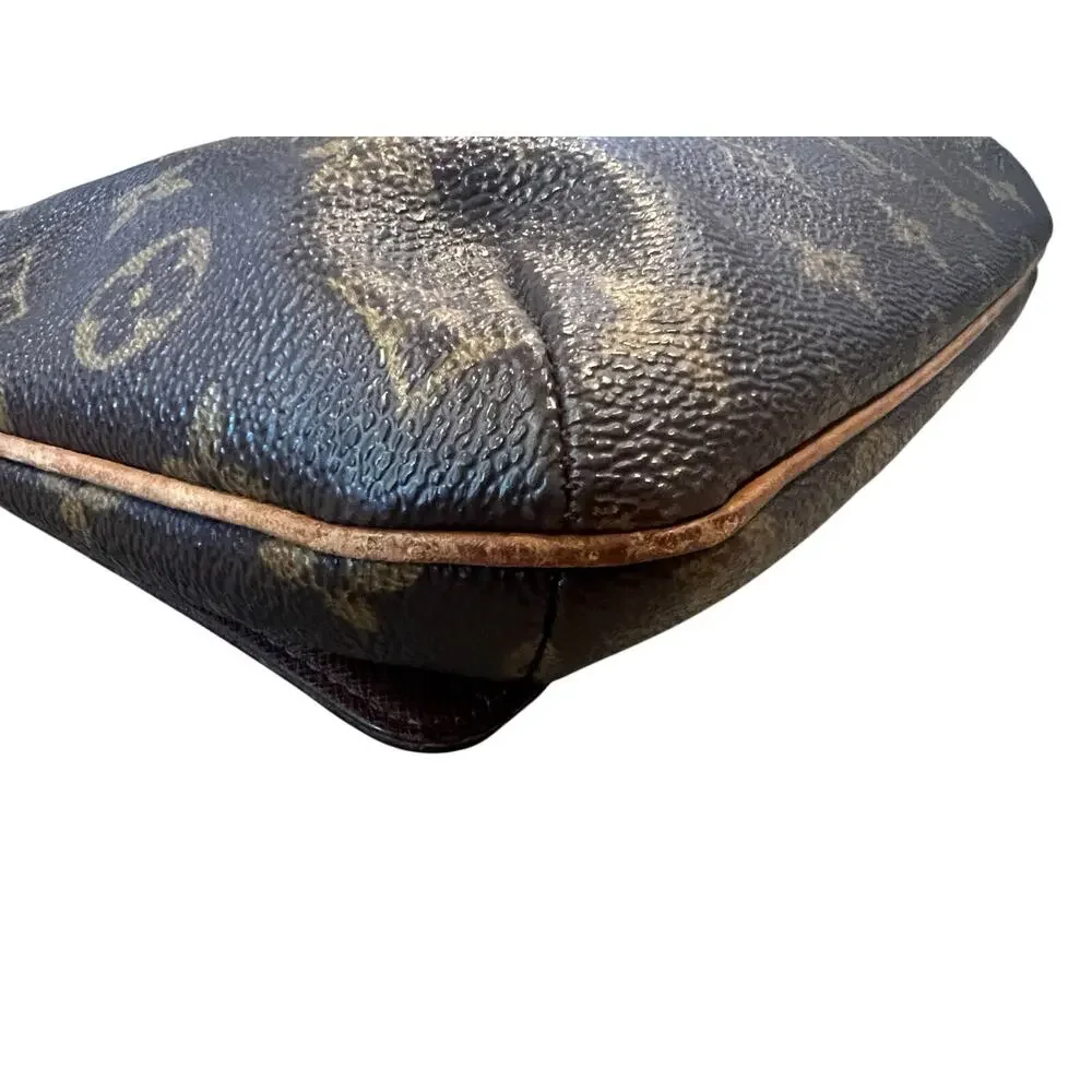 Louis Vuitton Vintage Monogram Musette Tango Short Strap Shoulder Y2K COA
